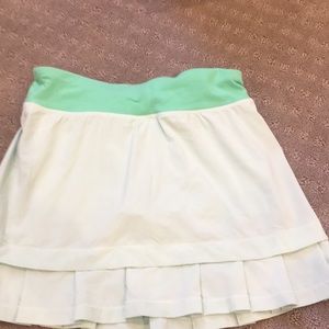 Ivivva girls like green Athletic skirt